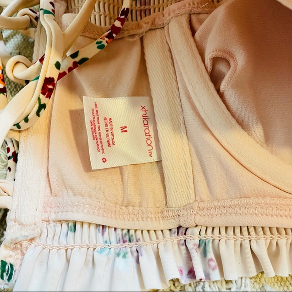 🦙Bandaeu Floral Wire Bikini Top🦙 - Picture 3 of 4